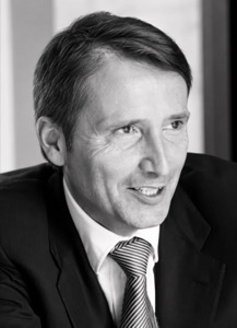 Christian Abegglen – Schwarz-Weiss-Porträt